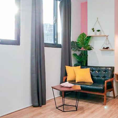 Sleepier Multi-Minsu Tainan Apartamento Exterior foto